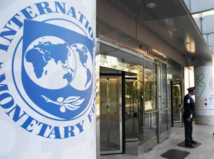 FMI-10 Oídos sordos a recomendaciones del FMI