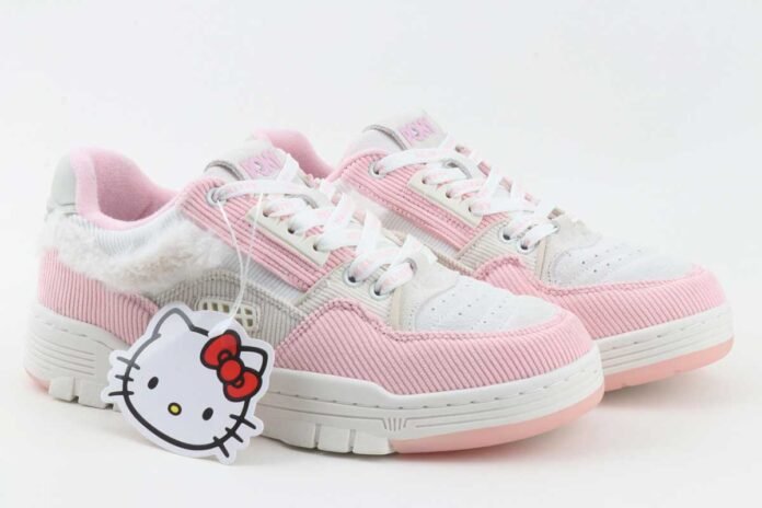 Hello-Kitty-x-Pony-M-100-Lo