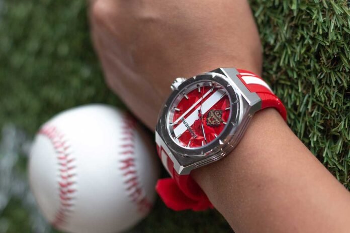 Bomberg celebra a los Diablos Rojos del México