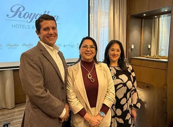 Alejandro Rodríguez, Claudia García Siordia y Yarla Covarrubias