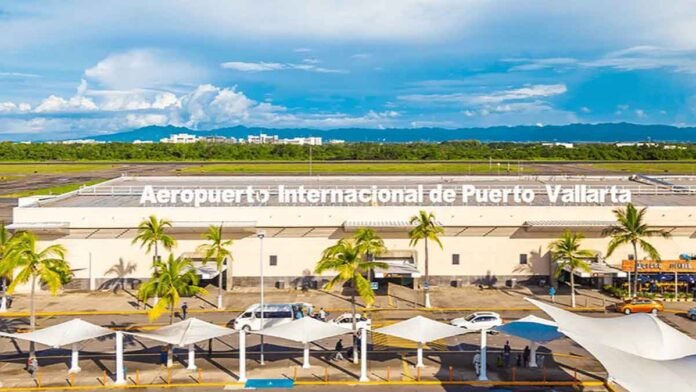El aeropuerto se encuentra bajo protección de los elementos de la Guardia Nacional (GN) y de la Secretaría de la Defensa Nacional