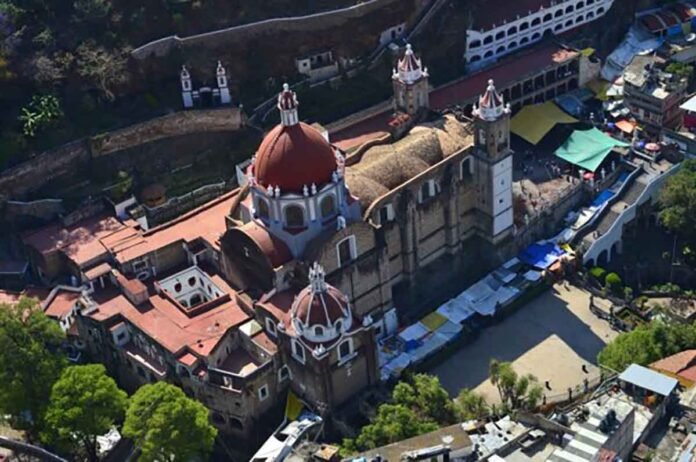 Entre los destinos con mayor afluencia destacan la Basílica de Guadalupe, así como San Juan de los Lagos, Juquila y Chalma